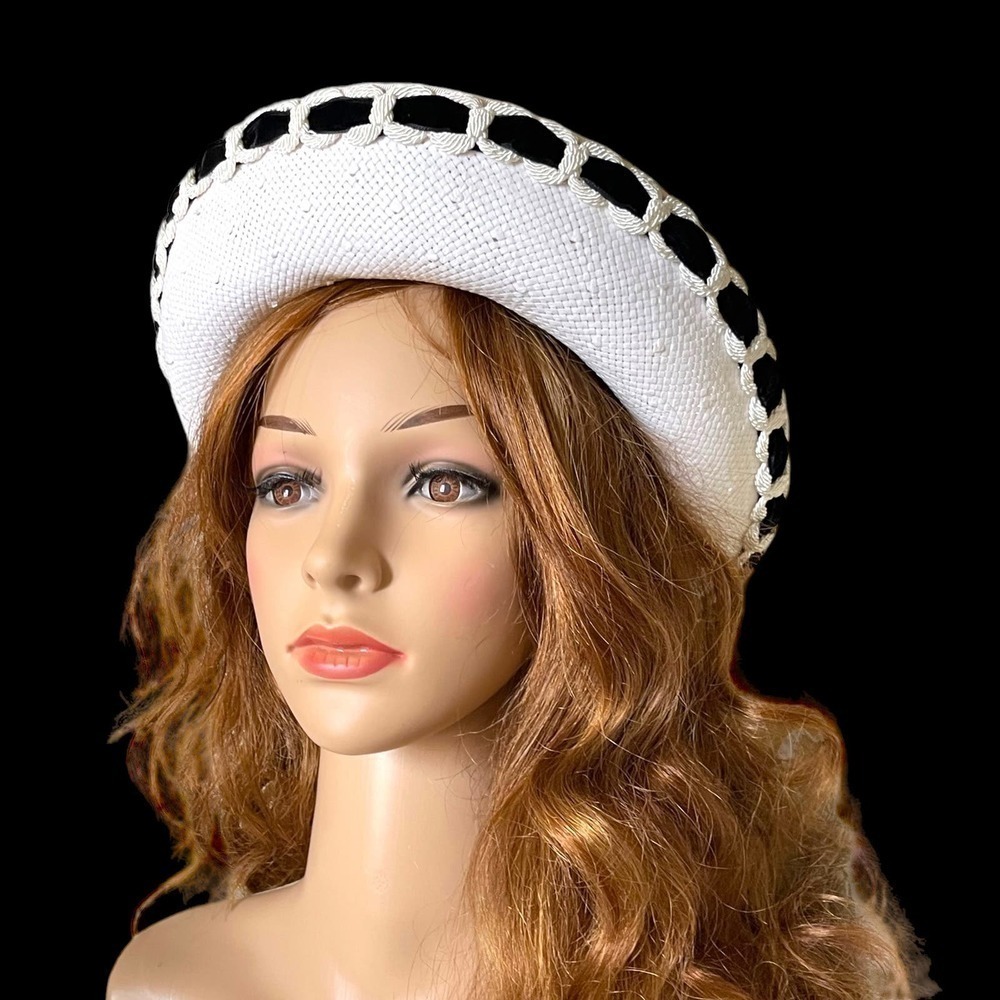 Sweet and Innocent Vintage Eric Javits 1980’s Black & White Derby Pillbox Hat - Picture 8 of 15